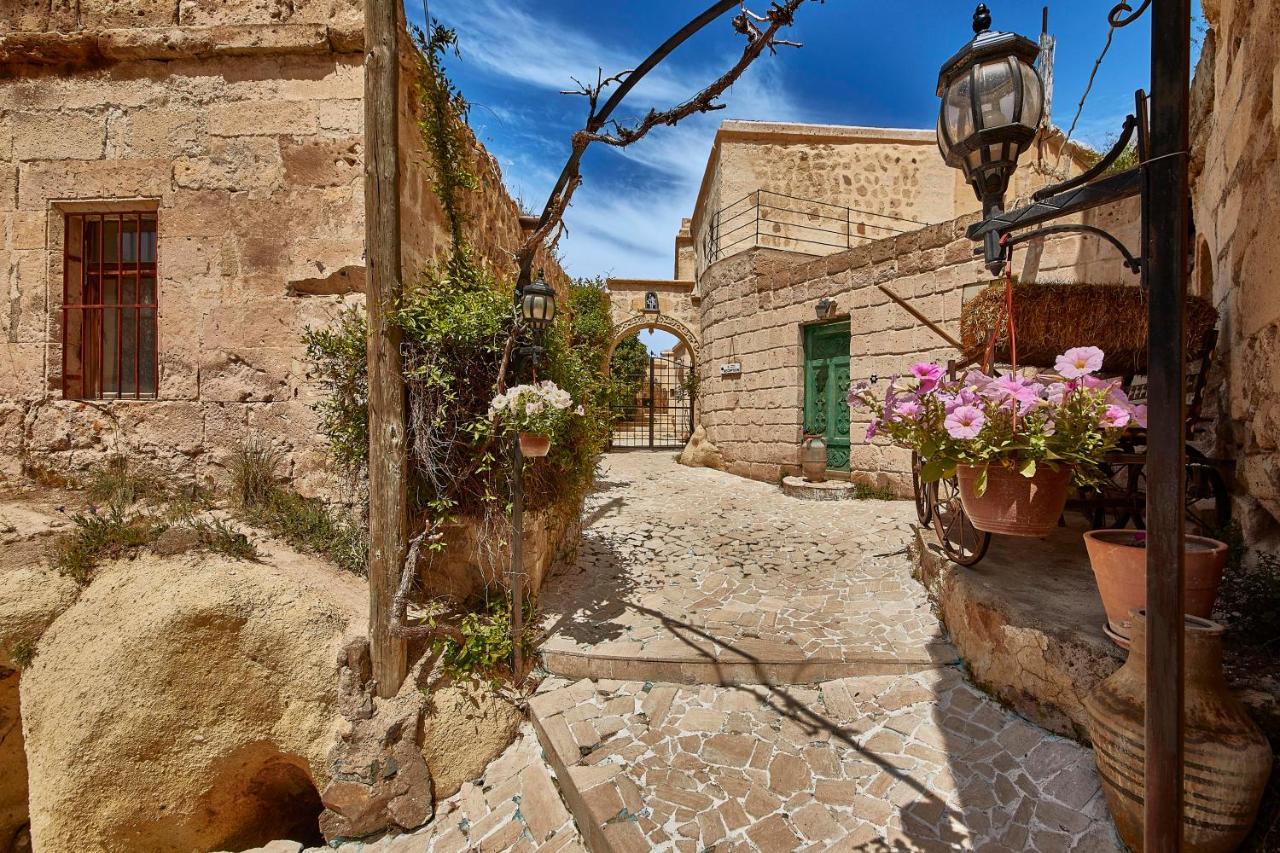 Charm Of Cappadocia Cave Suites Nevşehir Eksteriør billede